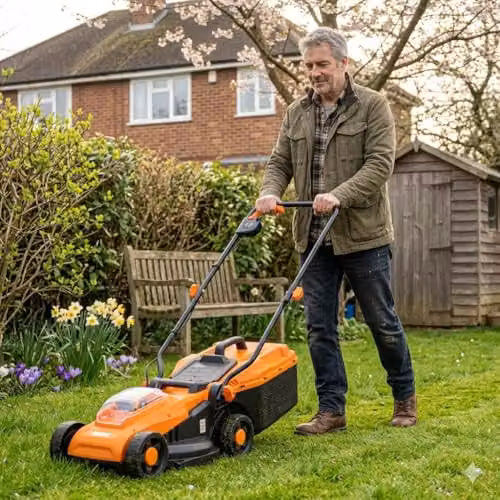 Lazy Tools Cordless Lawnmower in Orange with 4.0Ah Rechargeable Battery, Charger, 330mm Cutting Width and 30L Collection Bag – 2