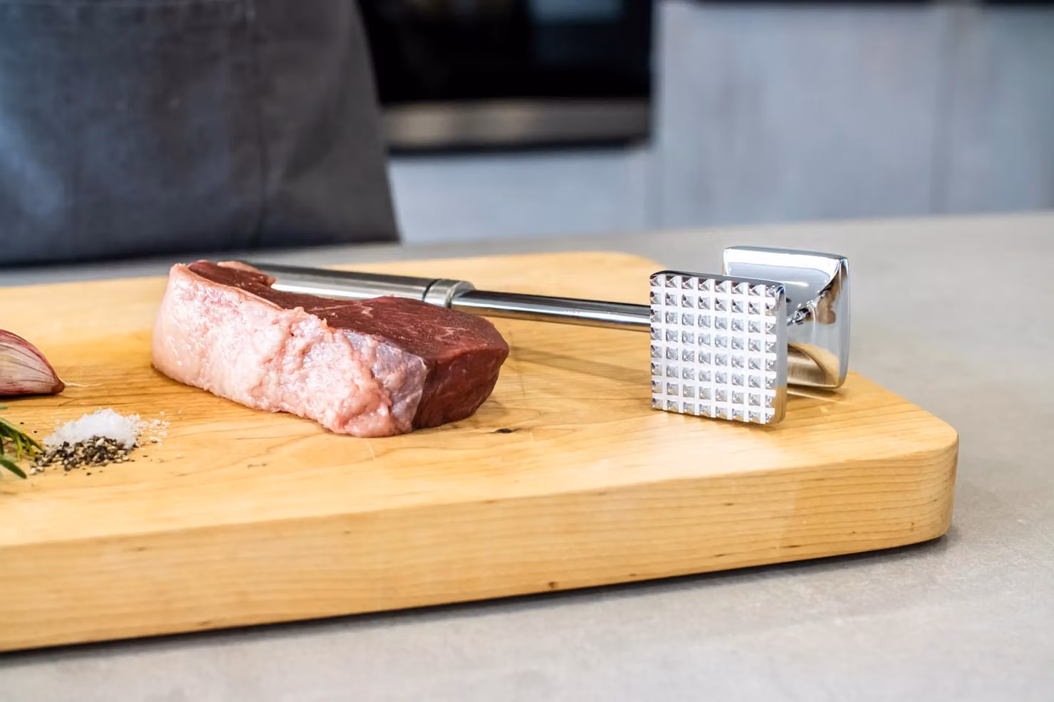KitchenCraft Oval Handled Professional Double Sided Meat Tenderiser Hammer in Silver, Length: 29 cm – 4