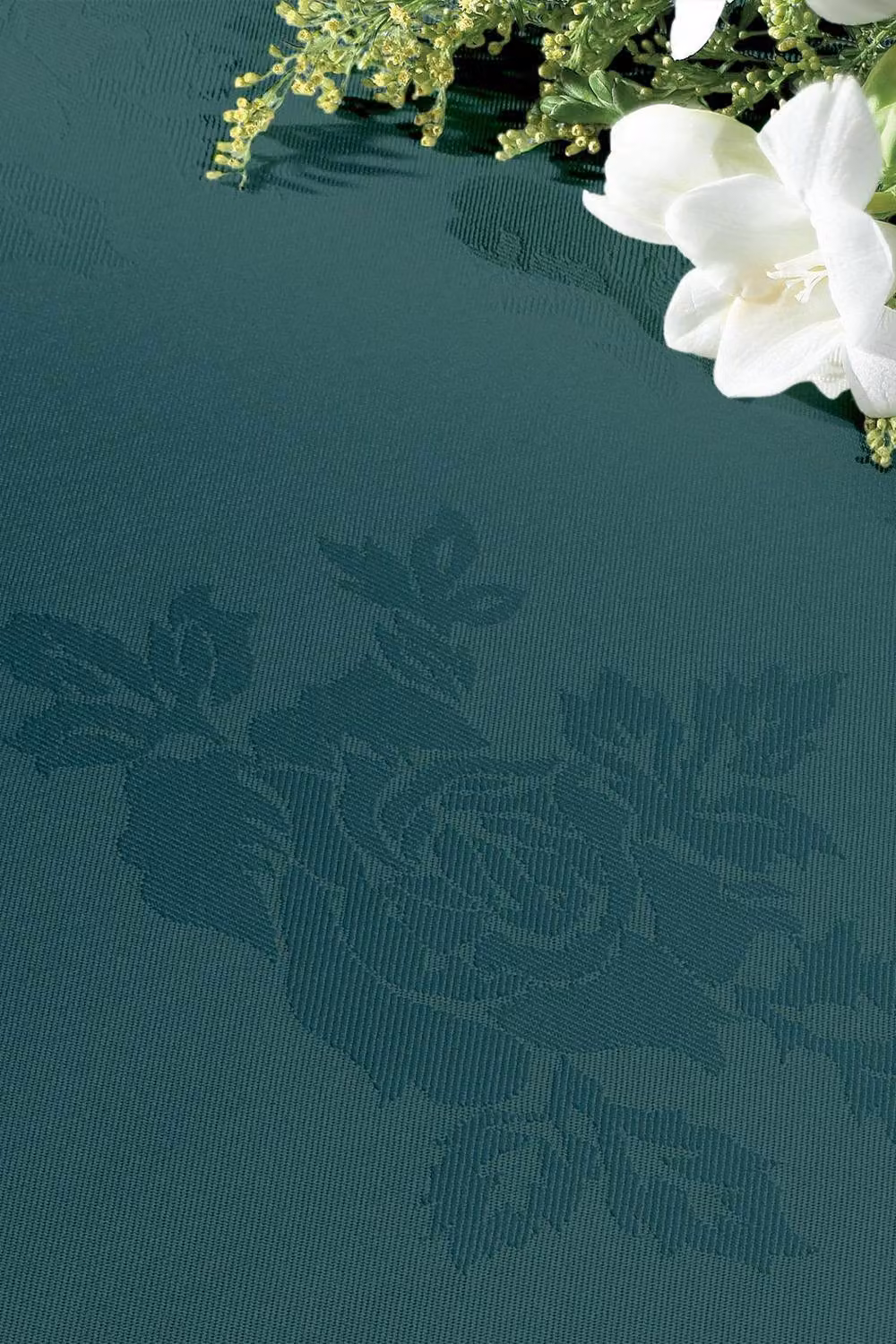 Vision Green Floral Rose Design Polyester Napkin, 41 x 41 cm – 2