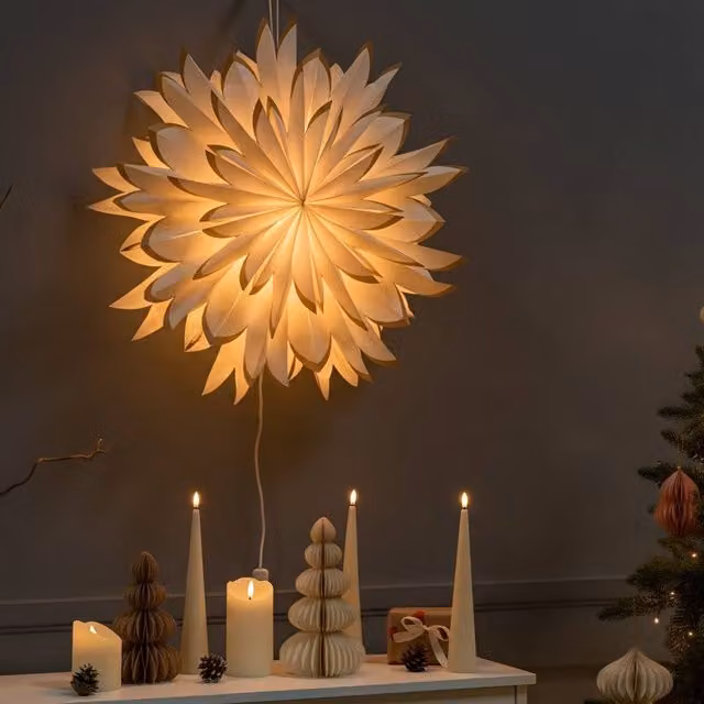 Wyld and Coco Hanging Star Light Off-White Paper Pendant in White