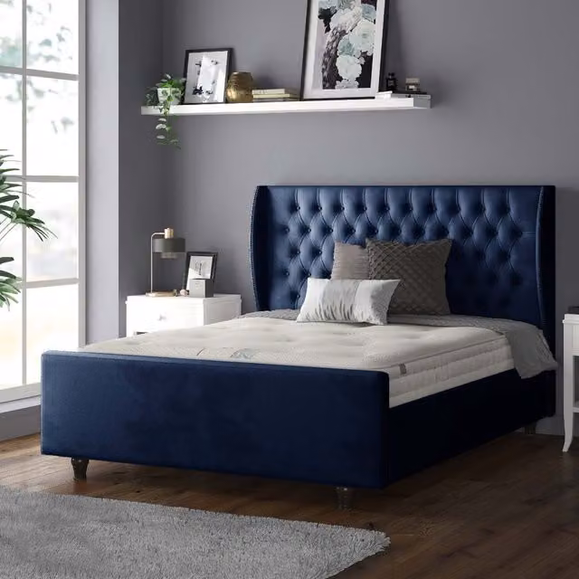 IH Design Chesterfield Upholstered Velvet Bed Frame in Blue, 140 x 200 cm