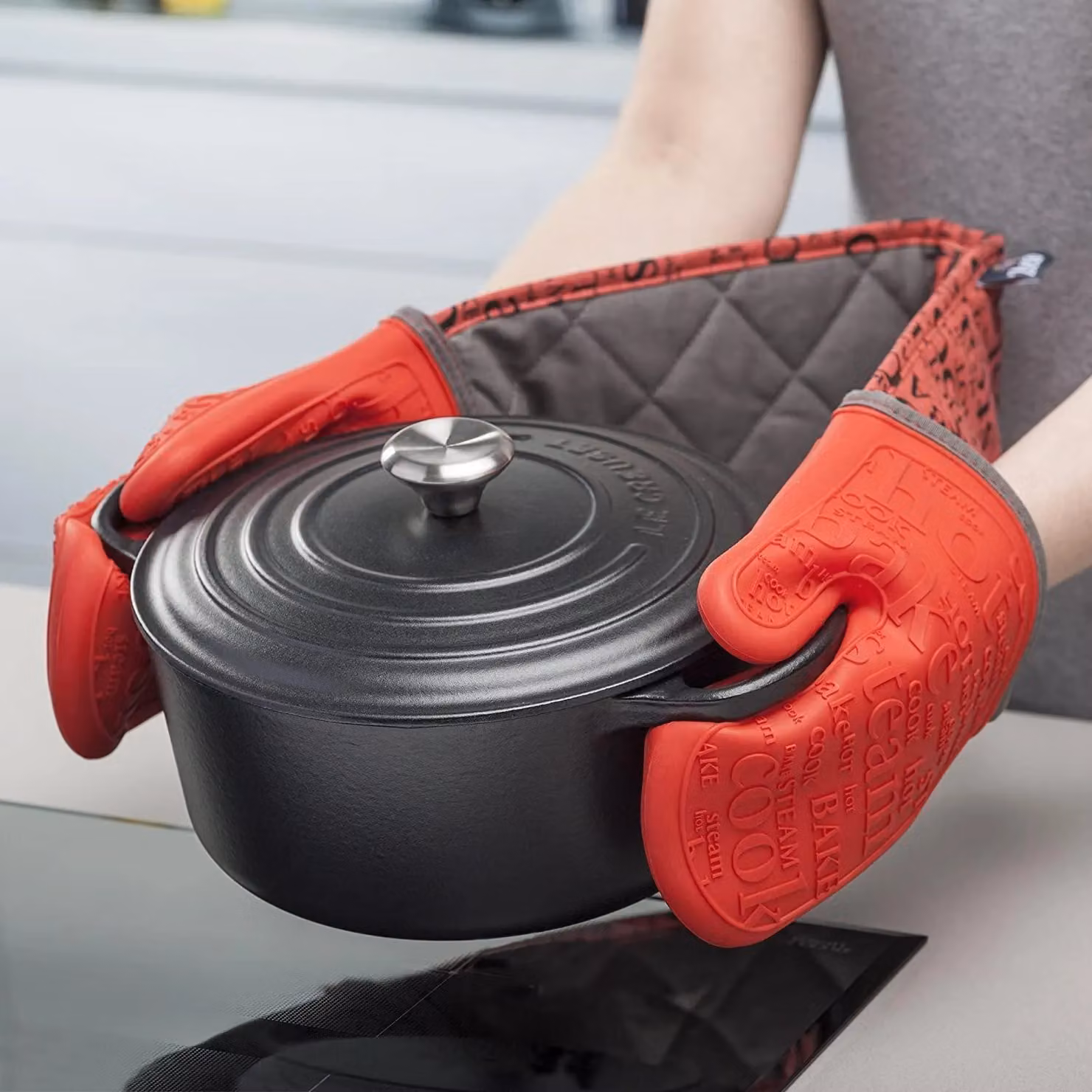 Zeal Red Silicone Double Oven Gloves, Non-Slip and Machine Washable – 2
