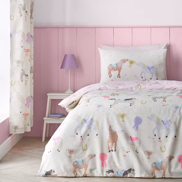 Catherine Lansfield Happy Horses Reversible Junior Duvet Cover Set and Pillowcase in Cream – 1