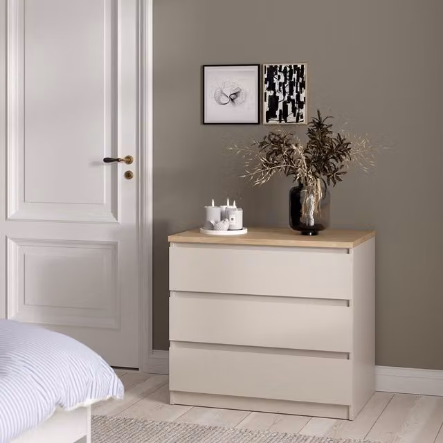 Furniture To Go Naia Chest of Drawers in Cashmere Jackson Hickory