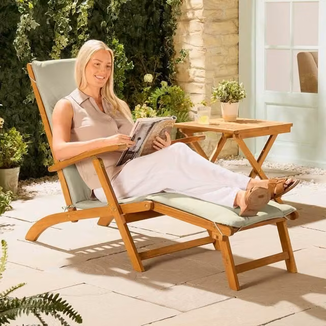 VonHaus Hudson Acacia Wood Folding Garden Sun Lounger with Weatherproof Cushion in Natural Brown – 1