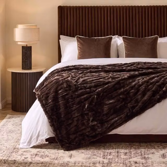 OHS Brown Faux Fur Fleece Throw Supersoft Thermal Blanket, W: 120 cm, L: 150 cm