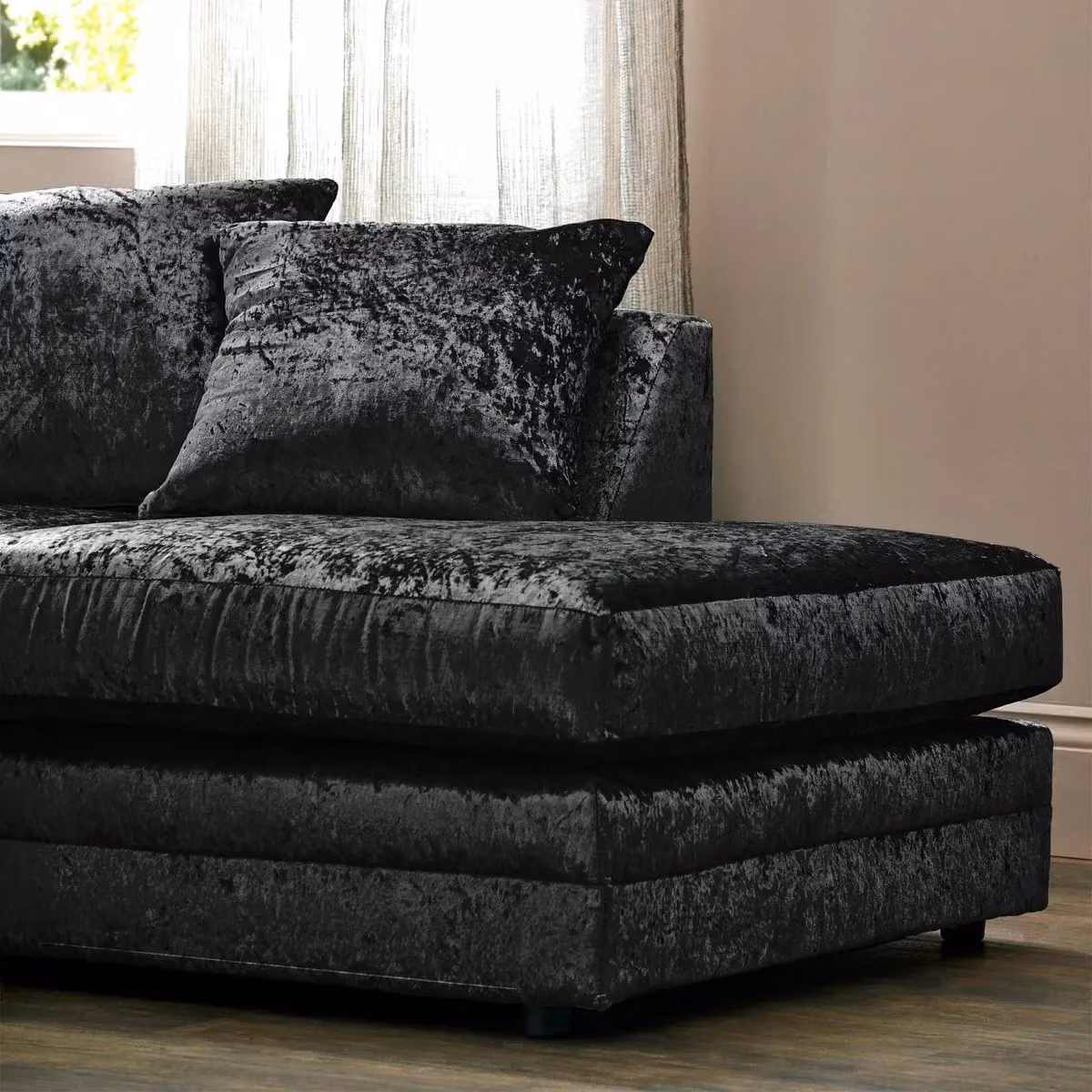 Snugg Furniture UK Limited Aurora Right Hand Corner Sofa in Black Crushed Velvet – 4