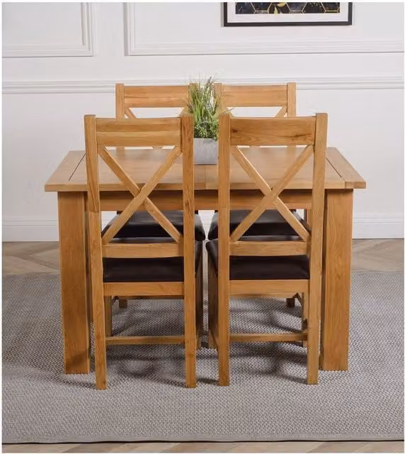 Thats Furniture Hampton Oak Extending Dining Table and 4 Berkeley Leather Chairs, Brown
