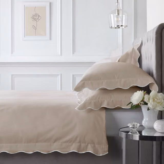 Appletree Scallop Edge 100% Cotton Duvet Cover Set in Natural, W: 180 cm, H: 200 cm