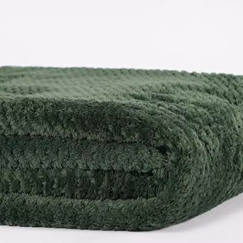 Dreamscene Green Fleece Waffle Throw, Soft Fluffy Faux Fur Blanket, W/D/H: 125 x 150 cm – 2
