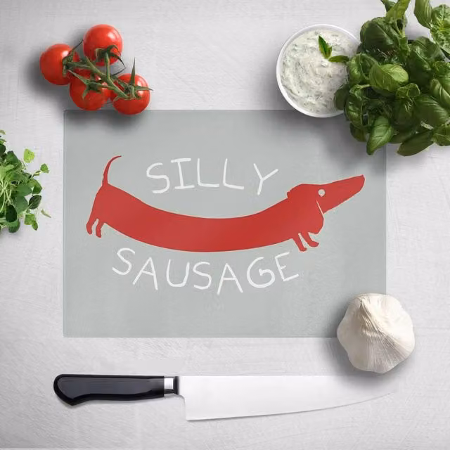 Zavvi Silly Sausage Rectangular Chopping Board in Multicolour and Grey