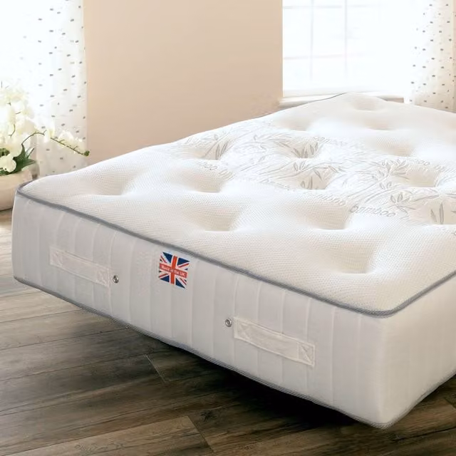Comfy Living Bamboo Hybrid Memory Foam Mattress with Antibacterial Knit Fabric, White, W: 140 cm, L: 200 cm