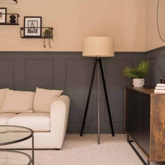 ValueLights Barbro Tripod Floor Lamp with Natural Fabric Cylinder Shade in Black and Wood, Height: 130 cm