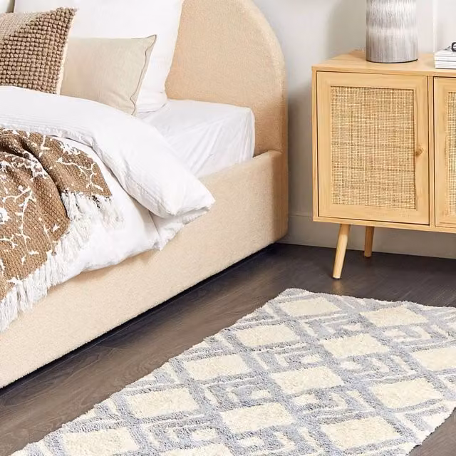 Wyld and Coco Hand-Tufted Cotton Geometric Rug in Beige and Grey, W: 80 cm, L: 150 cm