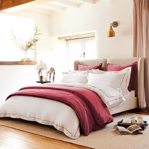 Christy Pink Mako Satin Cotton Double Duvet Cover and Pillowcase Set, 500 Thread Count, W/D/H: 200 x 200 cm and 50 x 75 cm – 1