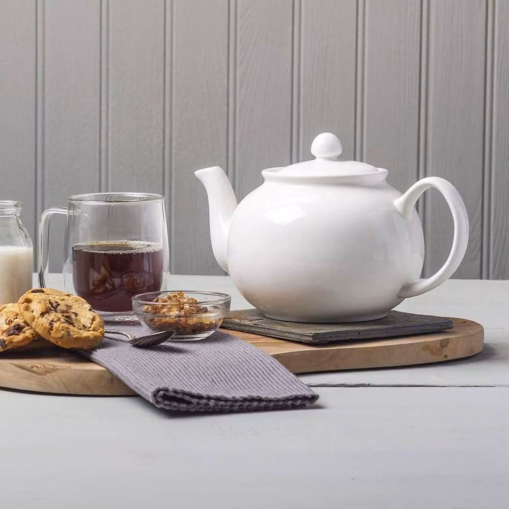 WM Bartleet & Sons Traditional Porcelain Teapot, White, 1.5 l – 2