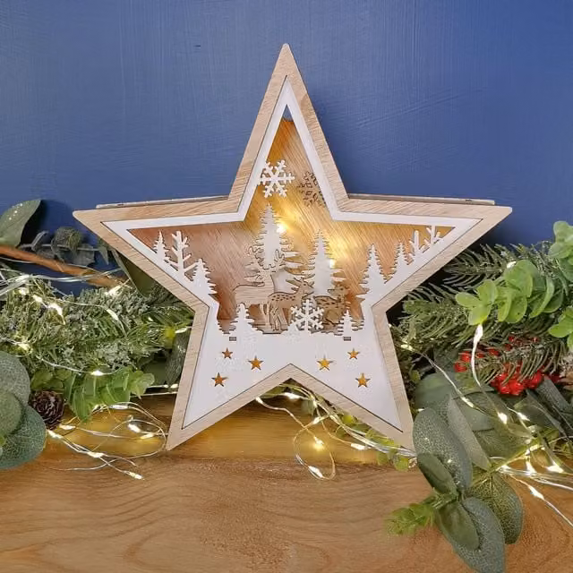 Samuel Alexander Brown Wooden Star Shape Woodland Scene Christmas Decoration, 23 cm