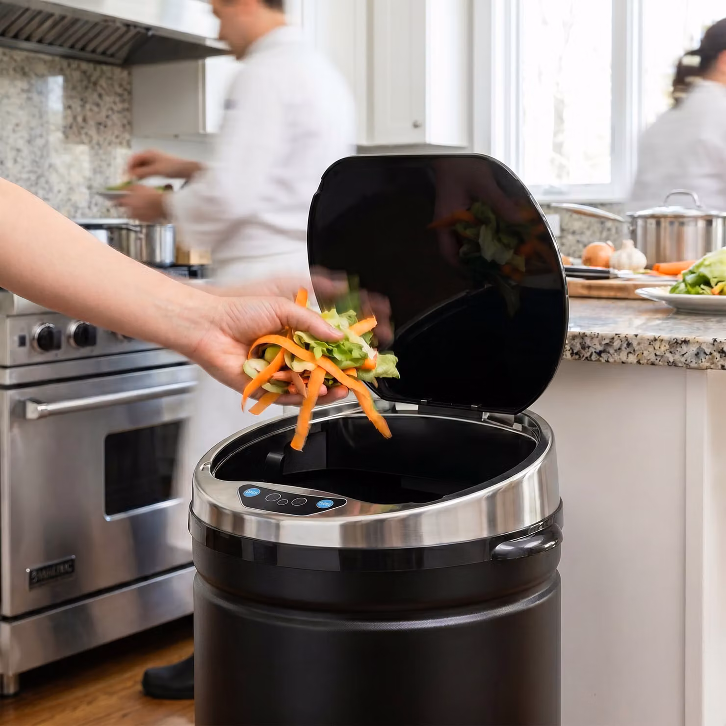 HOMCOM 42L Automatic Motion Sensor Rubbish Bin in Black Stainless Steel – 8