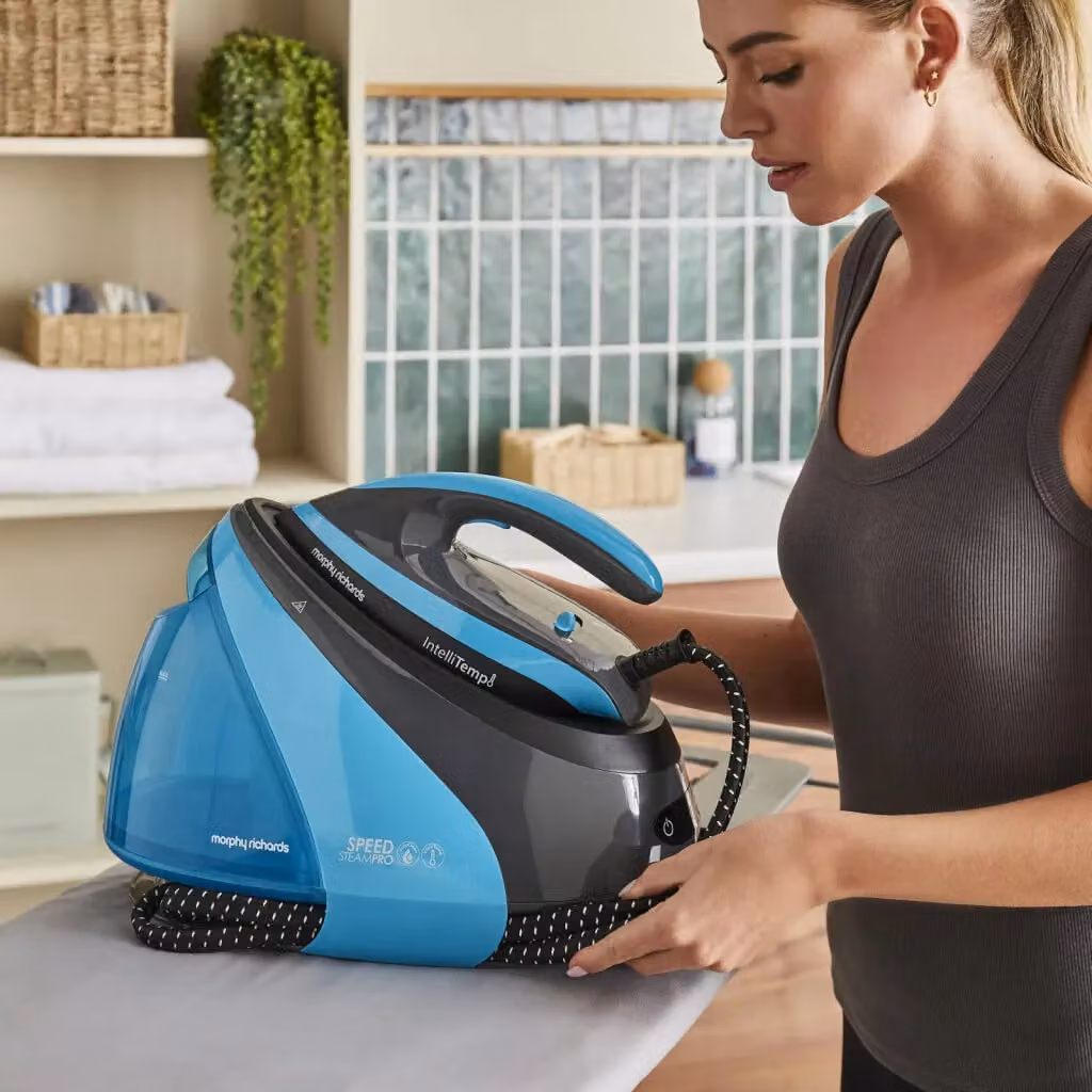 Morphy Richards Intellitemp SteamPro Steam Generator in Blue – 3