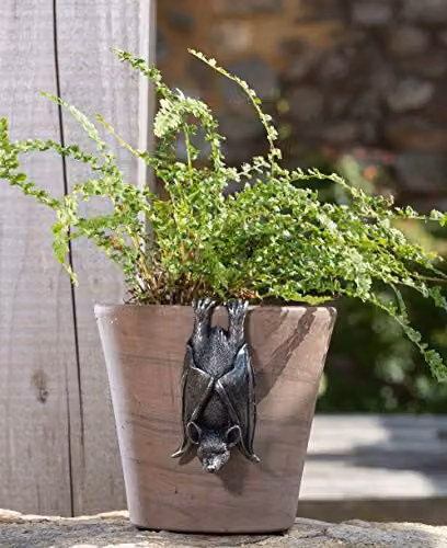 Jardinopia Bat Hanging Plant Pot Hanger in Bronze, L11 x W5.5 x H4.5 cm – 2