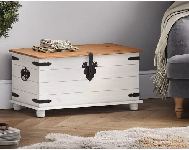 FORGEVIO White Rustic Pine Wood and Metal Blanket Box Storage Toy Chest