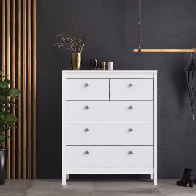 Furniture To Go Madrid Modern 5-Drawer Chest in White
