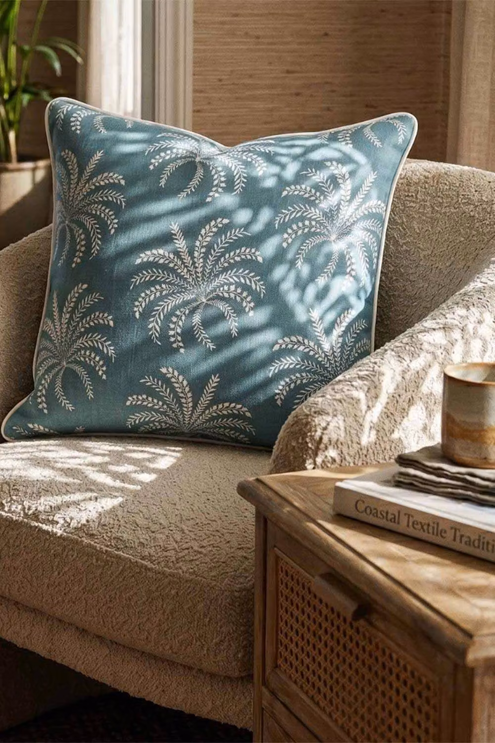 Homescapes Blue Palm Leaves Cotton Square Throw Pillow with Removable Cover, W/D/H: 45 x 45 x 45 cm – 2