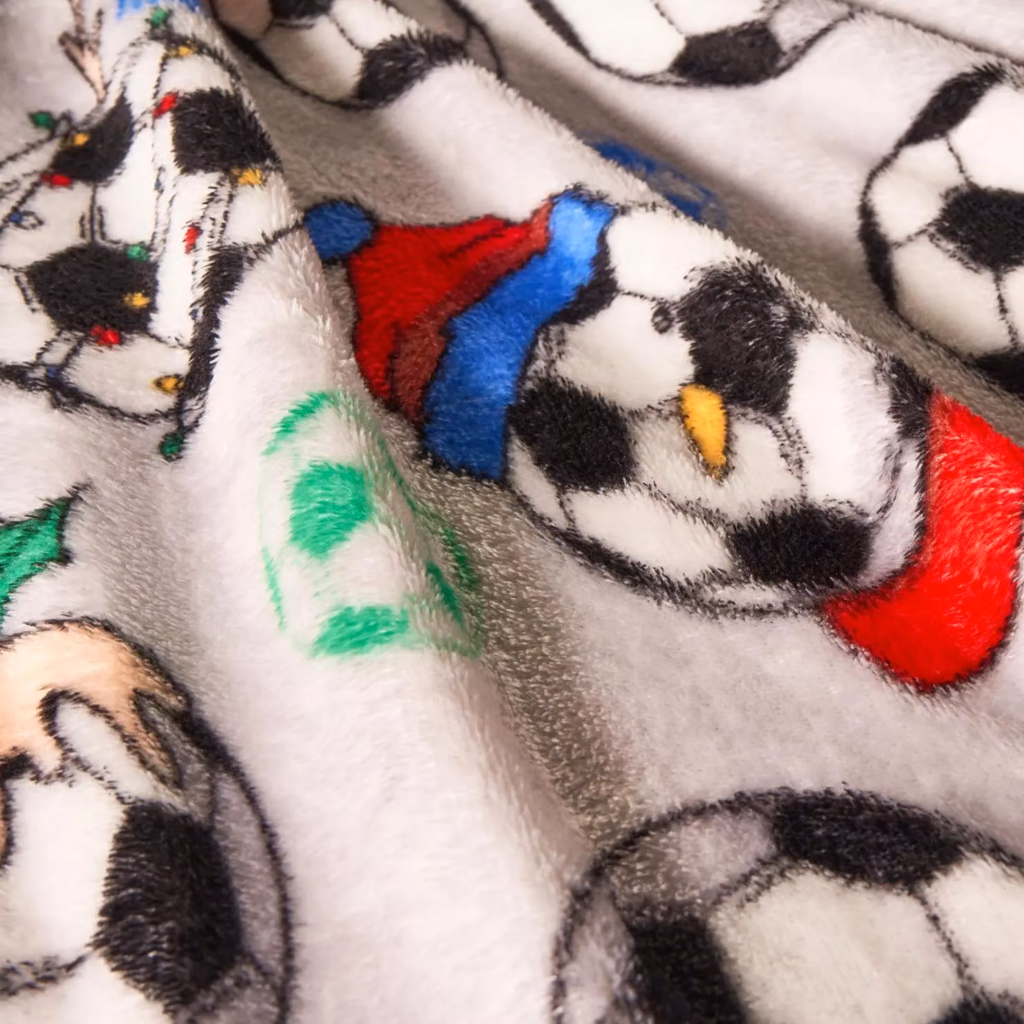 OHS Kids Christmas Football Soft Fleece Blanket in Charcoal, W/D/H: 120 x 150 cm – 3