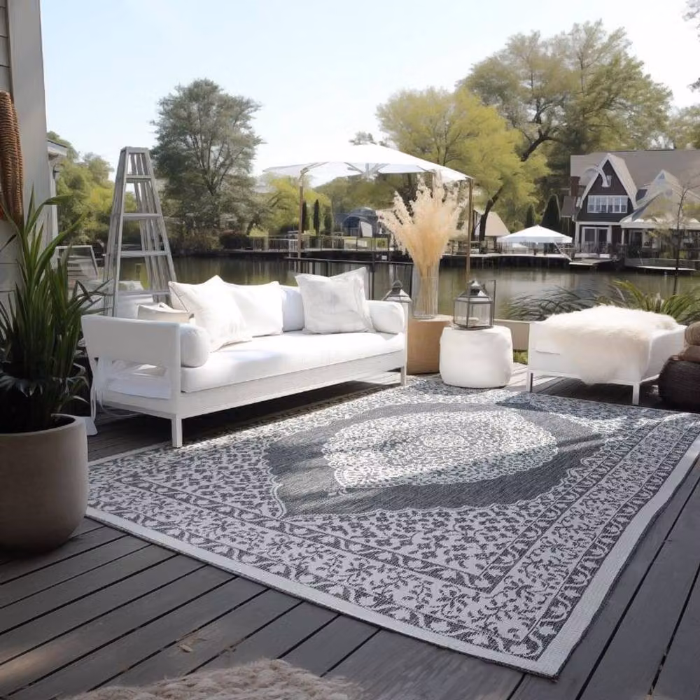 THE RUGS Gemini Reversible Indoor and Outdoor Polypropylene Medallion Rug in Grey, W/D: 120 x 170 cm – 2