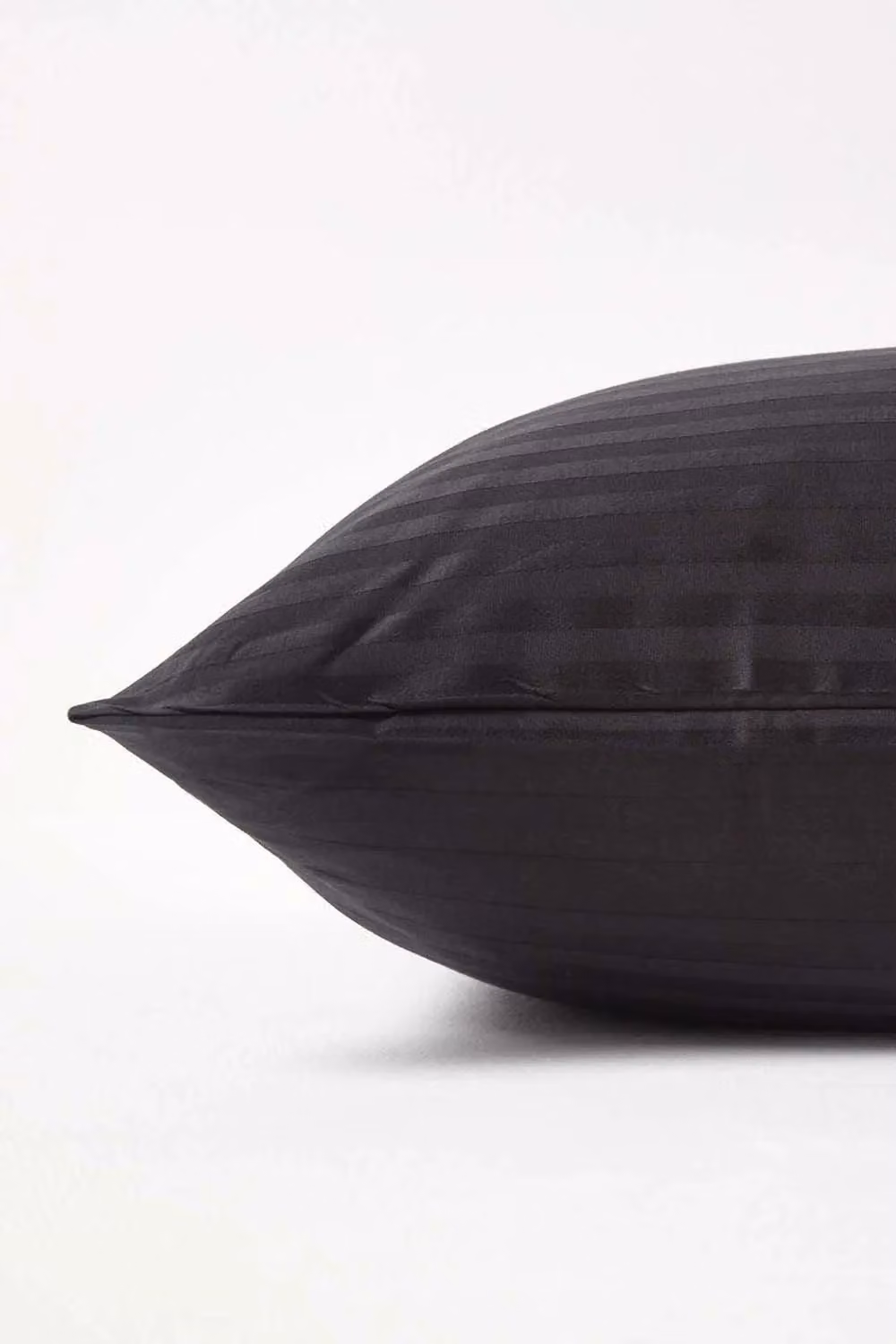 Homescapes Black Egyptian Cotton Euro Pillowcase with Satin Stripe and Zip, W/D/H: 60 x 60 x 0 cm, 330 TC – 2