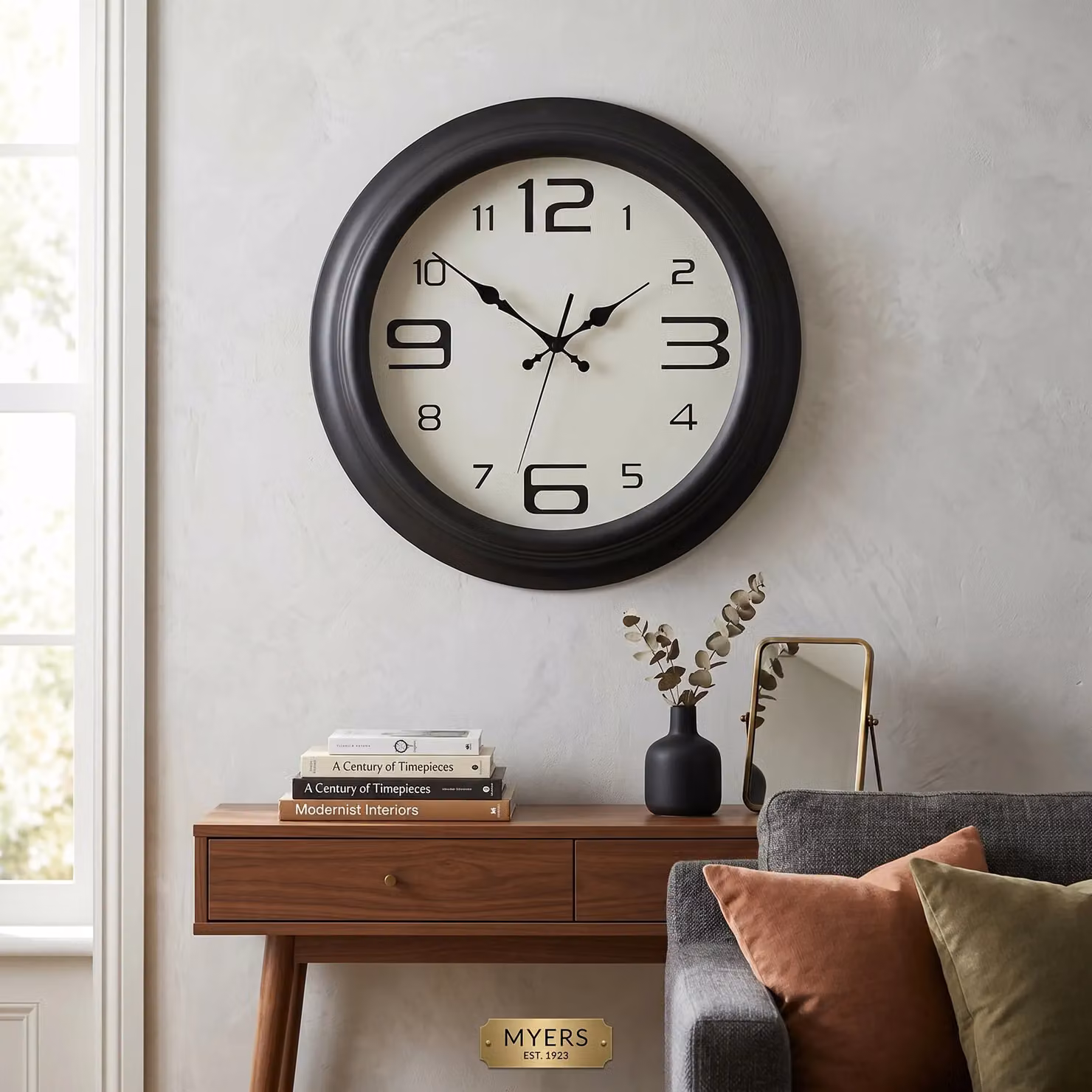 Myers Orsina Round Matt Black Metal Silent Quartz Wall Clock, Diameter: 44 cm – 3