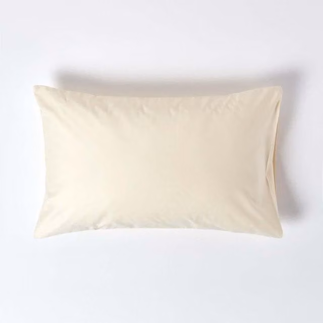 Homescapes 1000 Thread Count Combed Cotton Housewife Pillowcase in Beige/Yellow, W: 74 cm, D: 48 cm