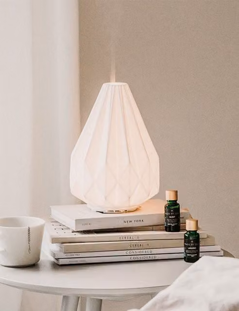 MADE BY ZEN Kasper Ceramic Aroma Electric Diffuser, White