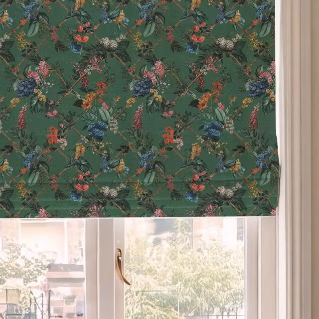 House Llewelyn-Bowen Cotswold Fantasia Printed Made To Measure Roman Blind in Forest Green