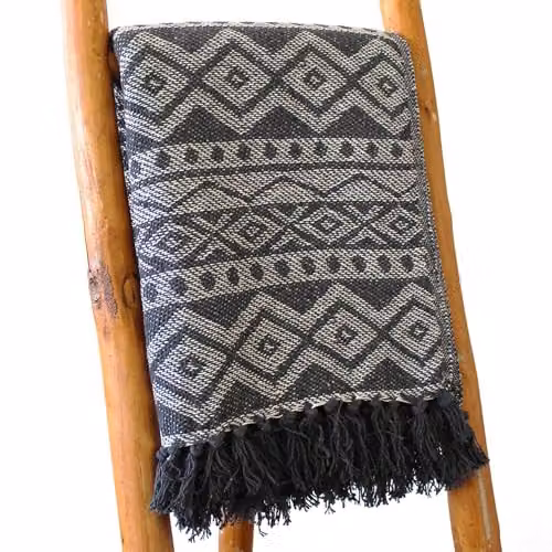 KDMD Boho Comfort Grey Geometric Cotton Throw W/D/H: 125 x 150 cm – 1