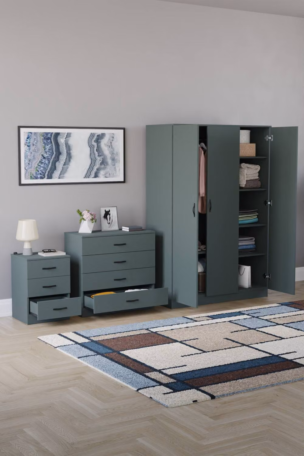 Home Discount Riano 3-Piece Modern Bedroom Set in Green, including Wardrobe, 4-Drawer Chest and 3-Drawer Nightstand – 1