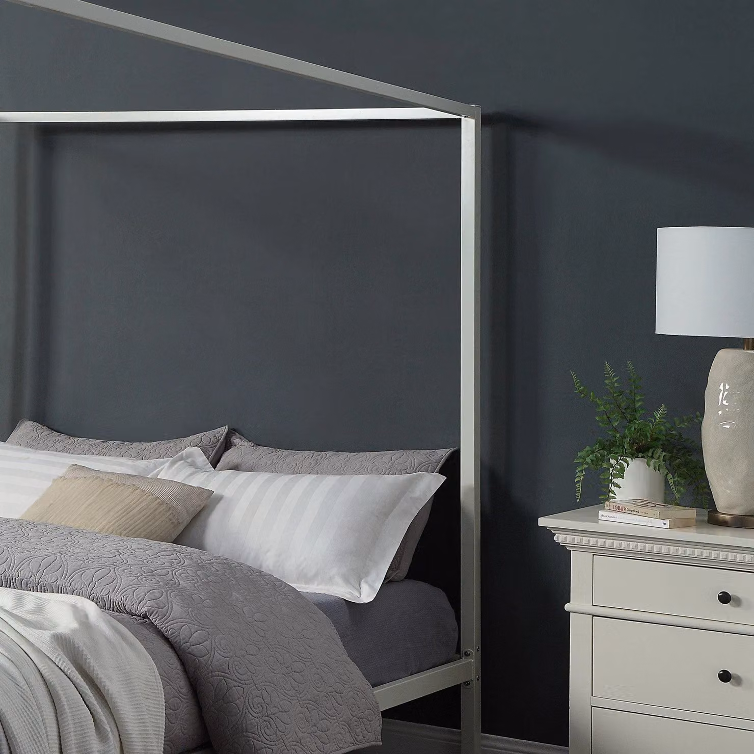 SlumberWorx Ashwell Modern Four Poster Metal Bed Frame in White, W/D/H: 120 x 200 x 180 cm – 3