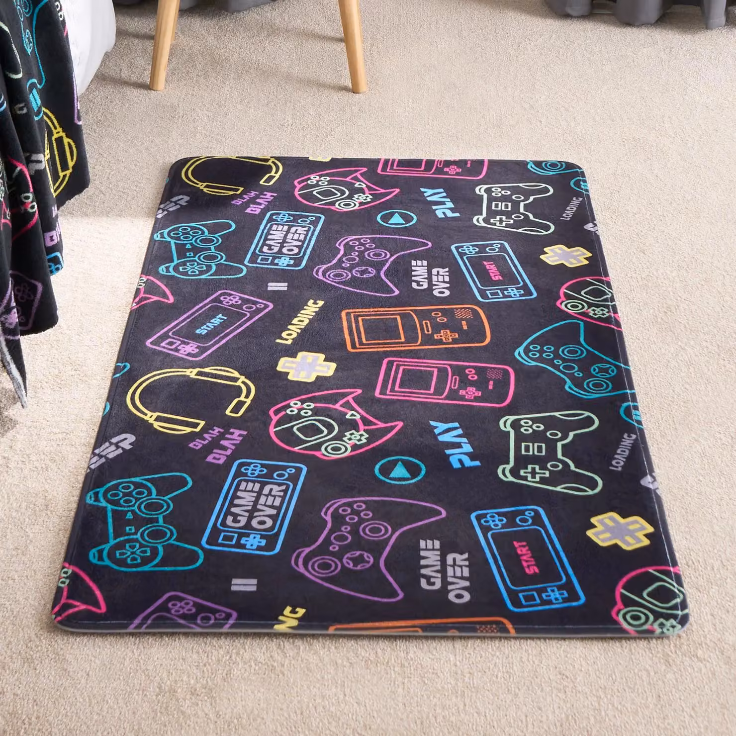 OHS Black Gaming Rug for Kids and Teens, Non-Slip and Washable, W: 65 cm, L: 120 cm – 2