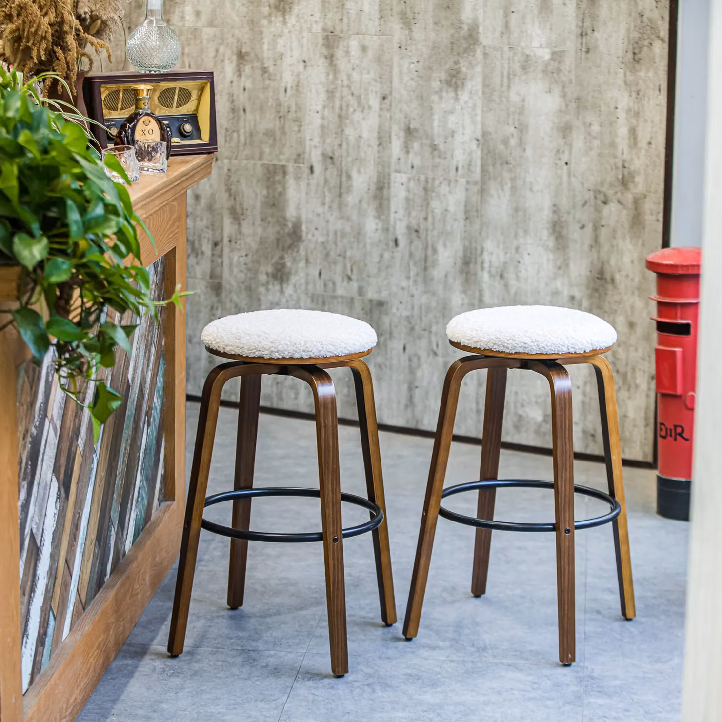 Nordlys Set of 2 Industrial Metal and Wood Bar Stools in White – 2