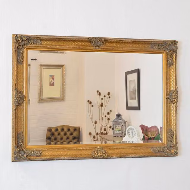 MirrorOutlet Abbey Antique Style Rectangular Gold Wall Mirror W: 110 cm, H: 79 cm