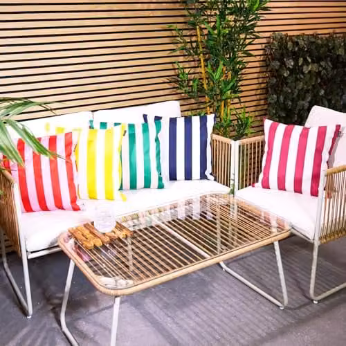 icon Checkerboard Waterproof Indoor and Outdoor Cushions, 4 Pack, Pink and Green, W/D/H: 43 x 43 x 43 cm – 4