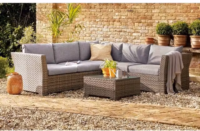 Mint Essentials Chesterton 5 Seater Grey Polyrattan Corner Garden Sofa Set with Coffee Table