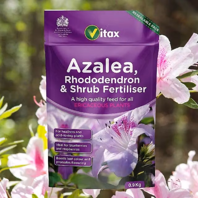 Vitax Organic Azalea, Rhododendron and Shrub Feed, 900g