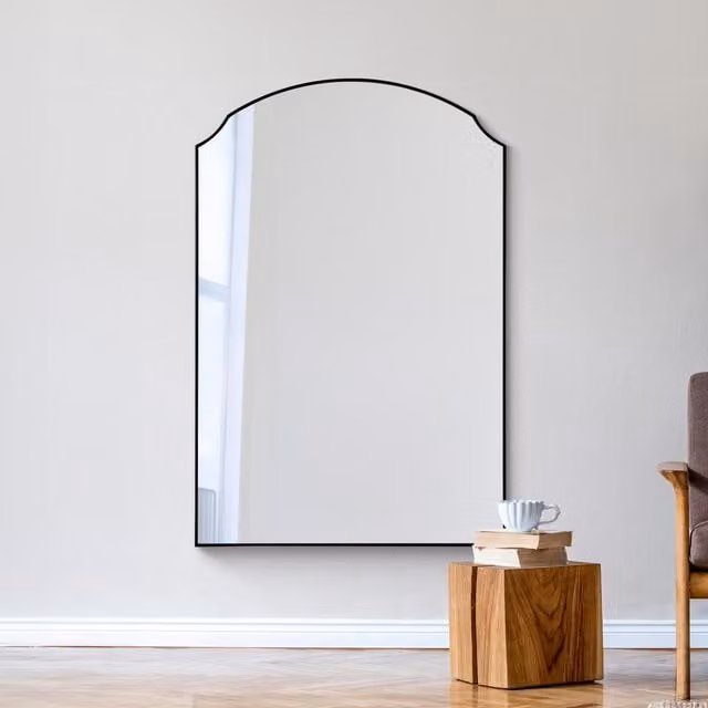 MirrorOutlet Curva Black Edged Arch Curved Edge Wall Mirror in Black