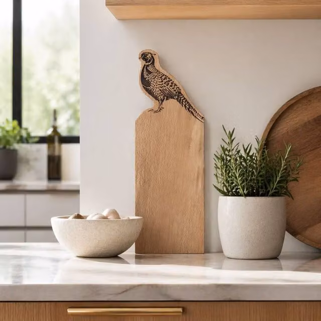 Selbrae House Pheasant Framed Beech Serving Board in Natural Brown – 1