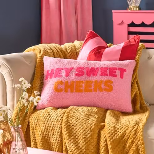OHS Hey Sweet Cheeks Slogan Decorative Scatter Cushion in Pink and Orange, W/H: 50 x 30 cm – 2