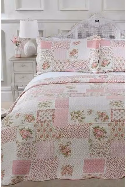 Emma Cotswold Pathwork Bedspread in Pink, Single