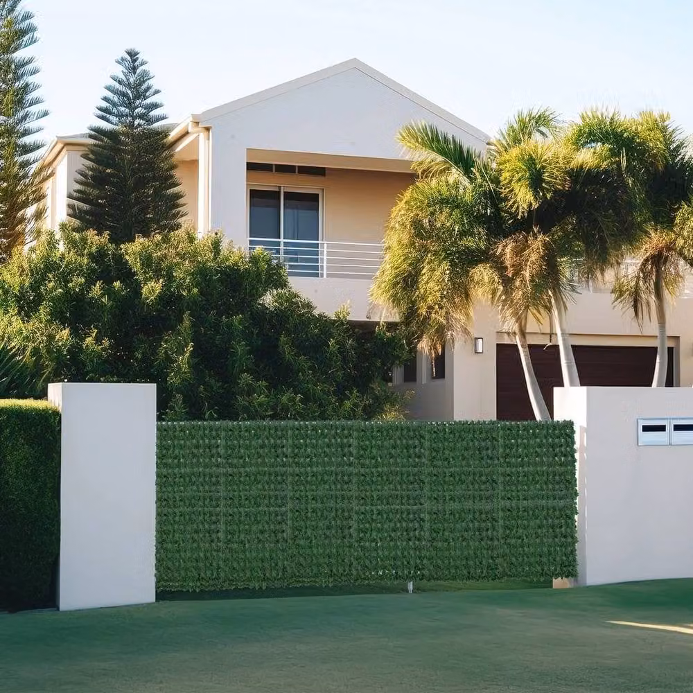 KORVIXA Green Artificial Ivy Leaf Hedge for Garden Fencing – 3