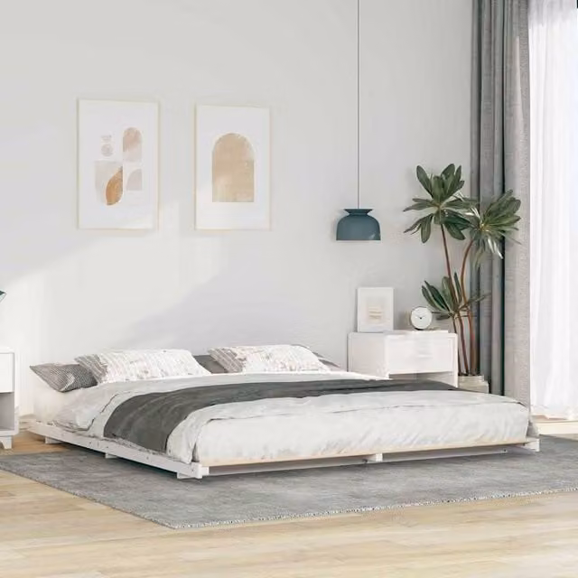 Berkfield Home Modern White Bed Frame in Solid Pine Wood and Metal, W: 180 cm