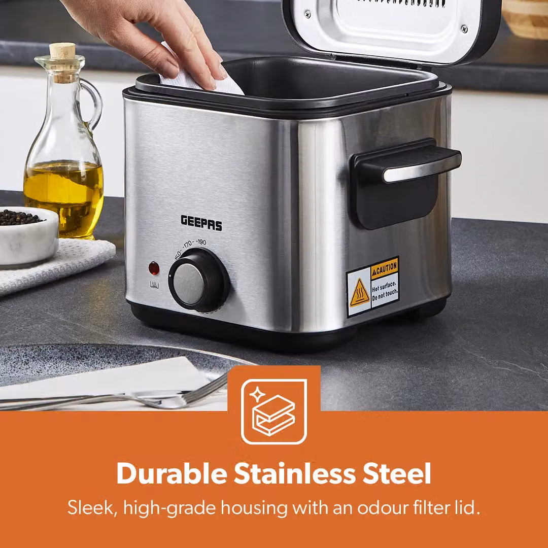 Geepas 1.5L Deep Fryer with Stainless Steel Housing and Adjustable Thermostat in Silver – 4